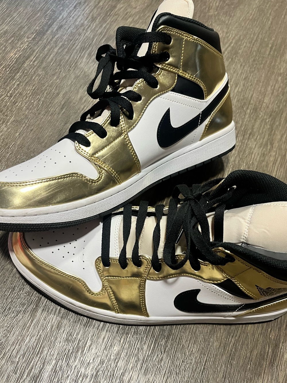 Nike Air Jordan's 1 Mid SE Men's 13
